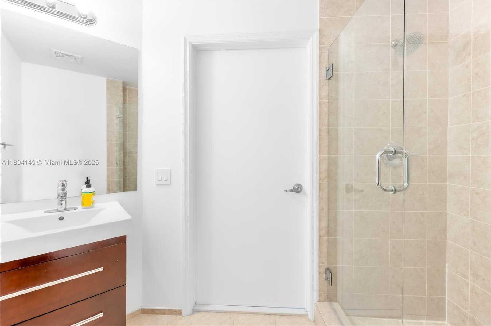 Small Image of 60 SOUTH WEST 13TH ST #2626, Miami Number 18