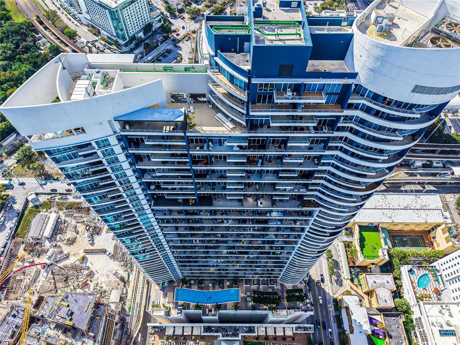 Small Image of 60 SOUTH WEST 13TH ST #2626, Miami Number 2