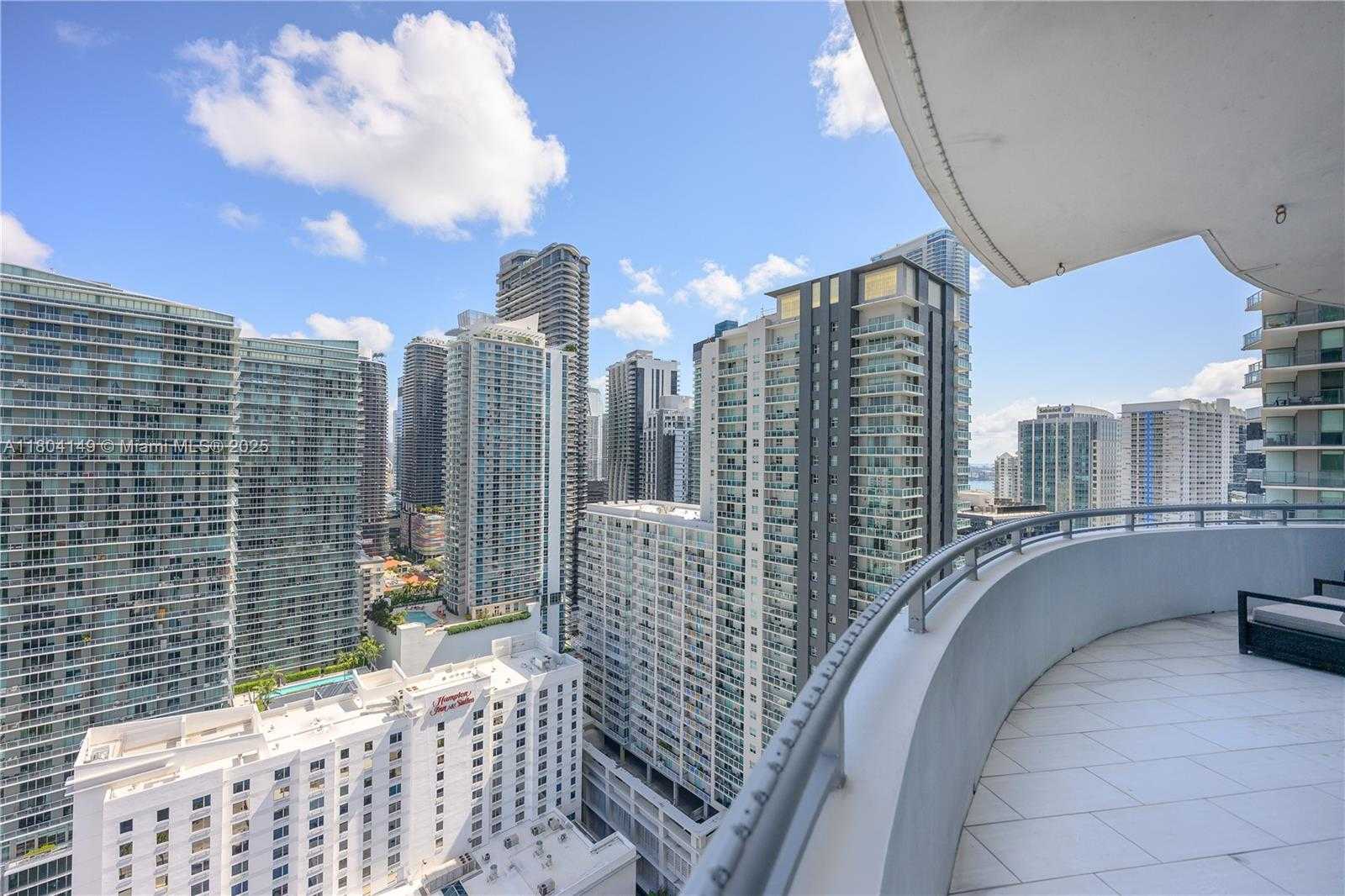 Small Image of 60 SOUTH WEST 13TH ST #2626, Miami Number 3