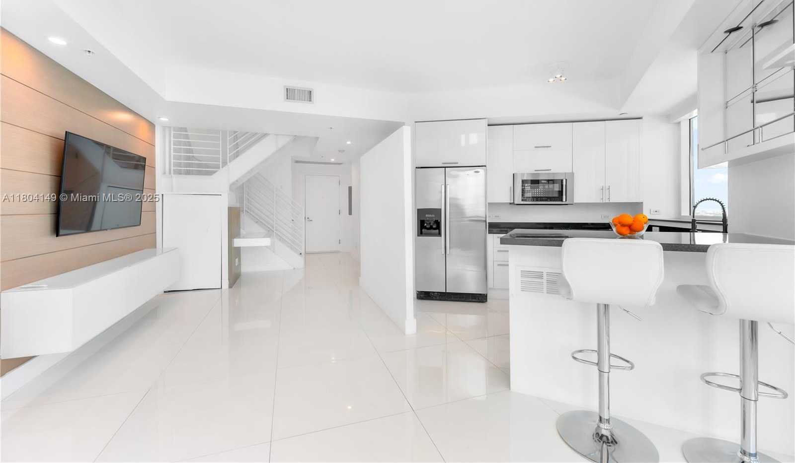 Small Image of 60 SOUTH WEST 13TH ST #2626, Miami Number 7