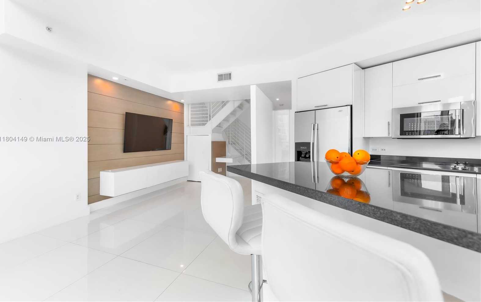 Small Image of 60 SOUTH WEST 13TH ST #2626, Miami Number 9