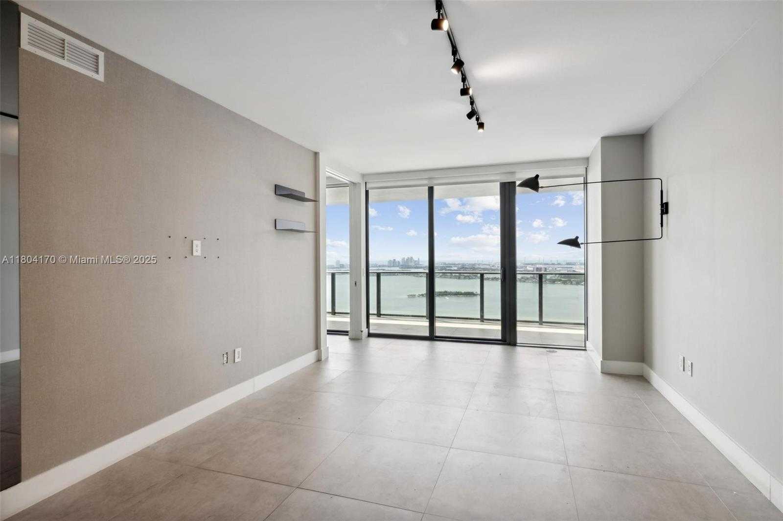 Small Image of 650 NORTH EAST 32ND ST #4203, Miami Number 12