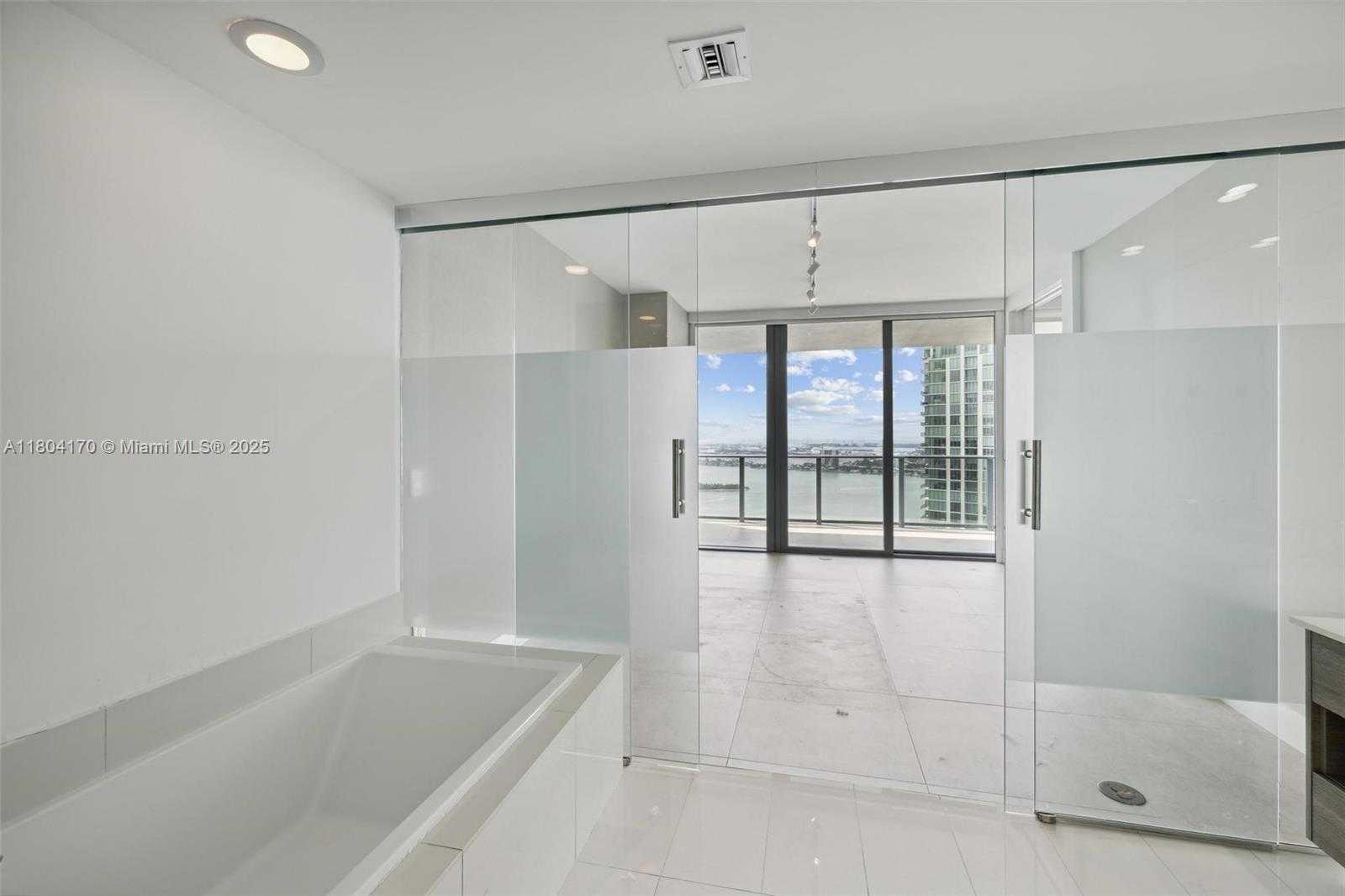 Small Image of 650 NORTH EAST 32ND ST #4203, Miami Number 25