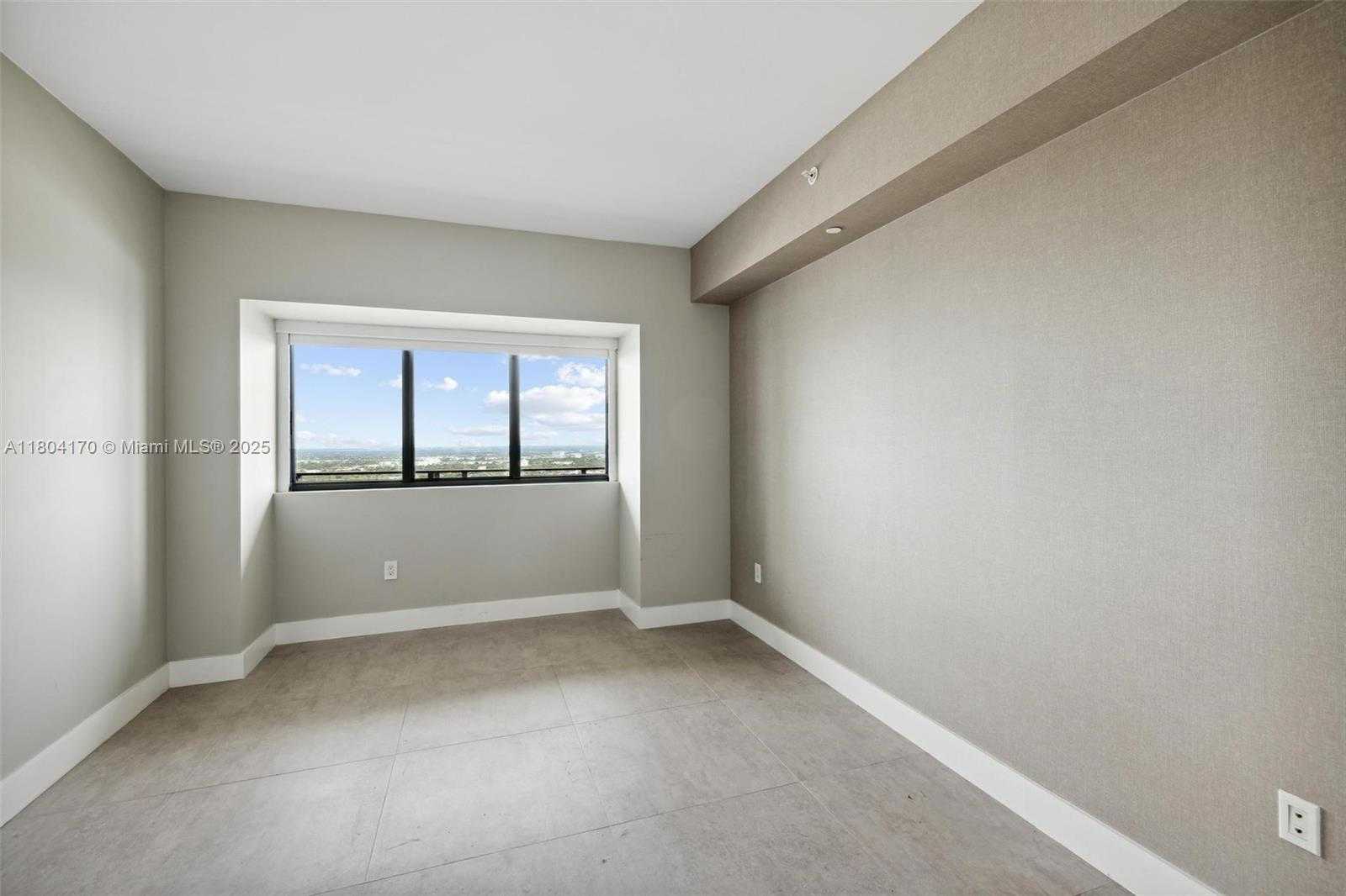 Small Image of 650 NORTH EAST 32ND ST #4203, Miami Number 28