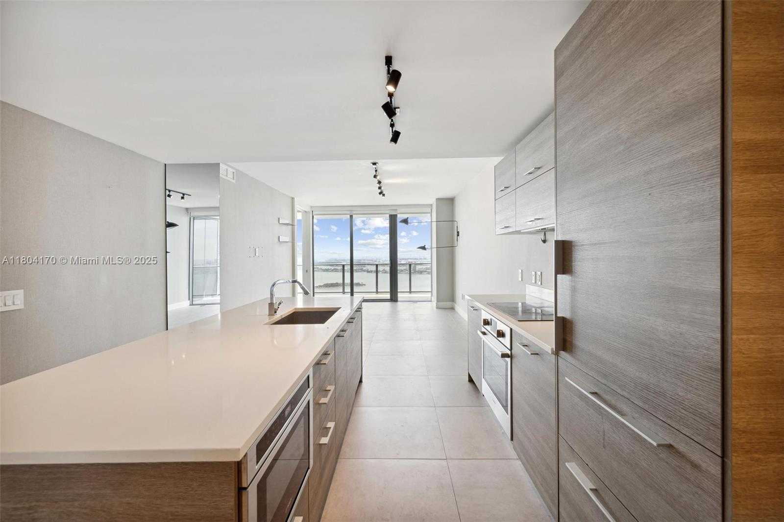 Small Image of 650 NORTH EAST 32ND ST #4203, Miami Number 5