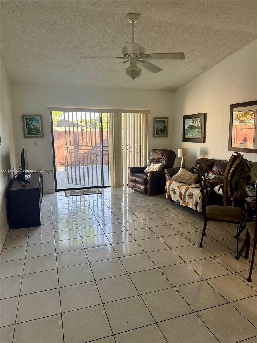 Small Image of 13810 SOUTH WEST 52 ST, Miami Number 2