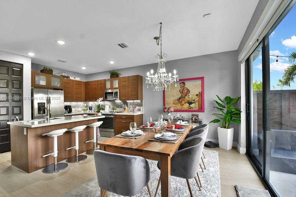 Small Image of 15678 NORTH WEST 91ST CT, Miami Lakes Number 15