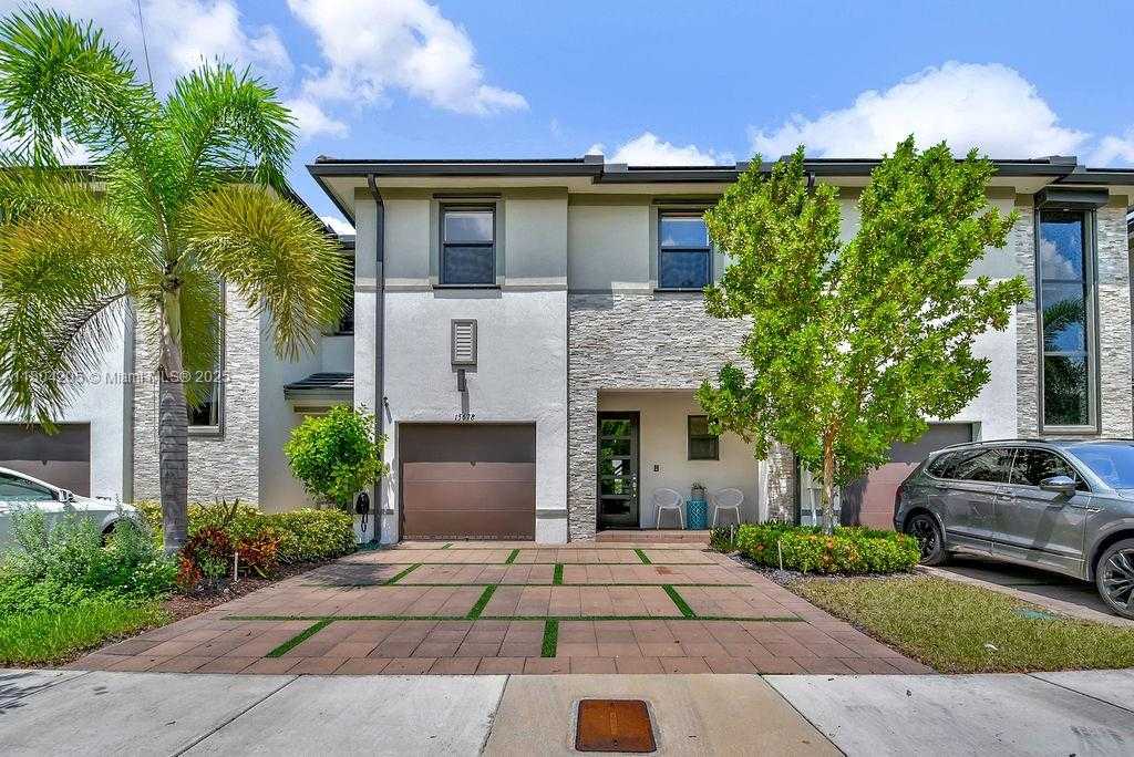 Small Image of 15678 NORTH WEST 91ST CT, Miami Lakes Number 3