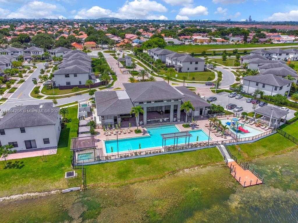 Small Image of 15678 NORTH WEST 91ST CT, Miami Lakes Number 30