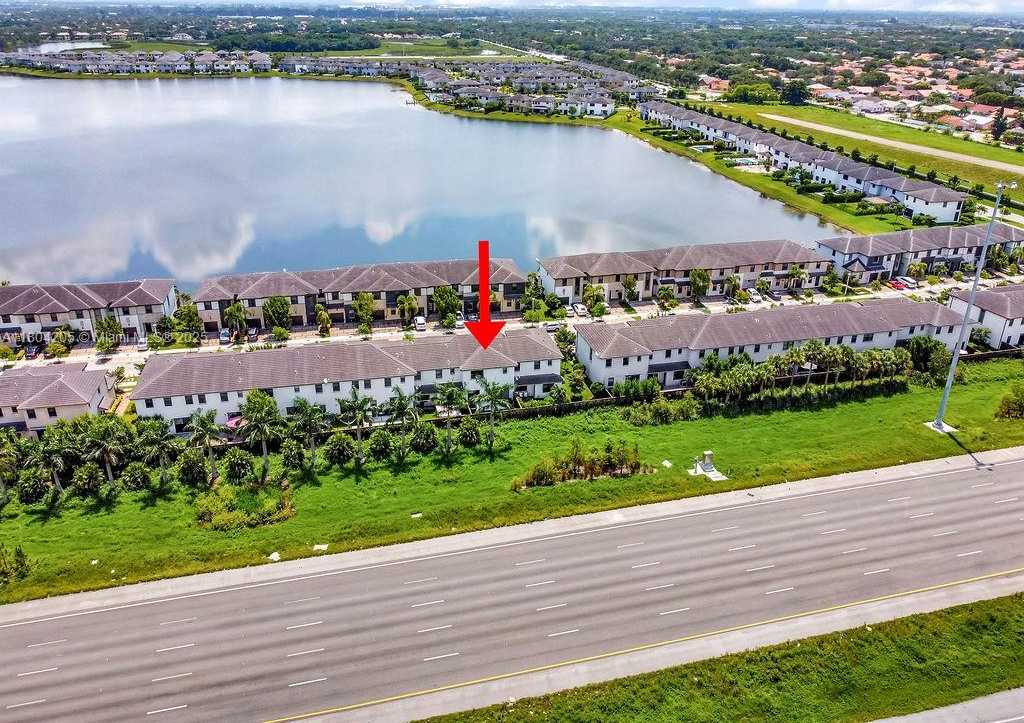 Small Image of 15678 NORTH WEST 91ST CT, Miami Lakes Number 34