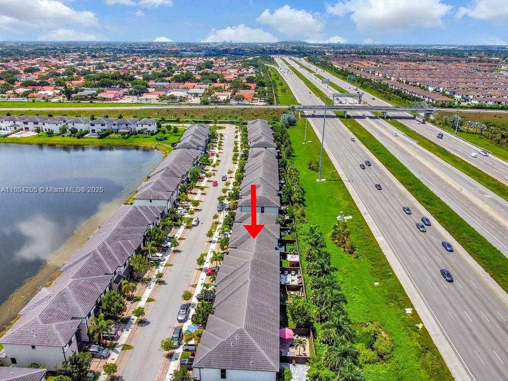 Small Image of 15678 NORTH WEST 91ST CT, Miami Lakes Number 35