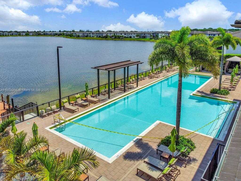Small Image of 15678 NORTH WEST 91ST CT, Miami Lakes Number 37