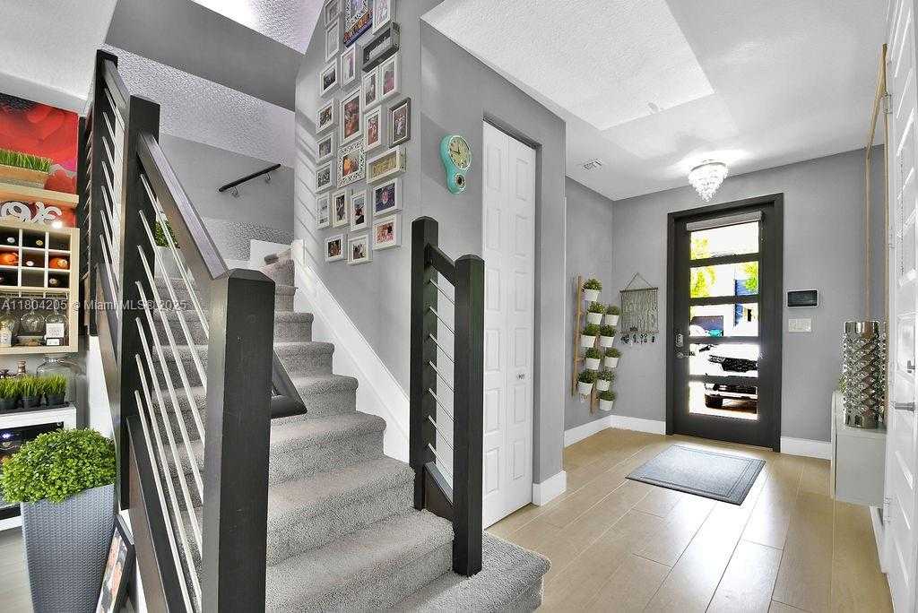 Small Image of 15678 NORTH WEST 91ST CT, Miami Lakes Number 8