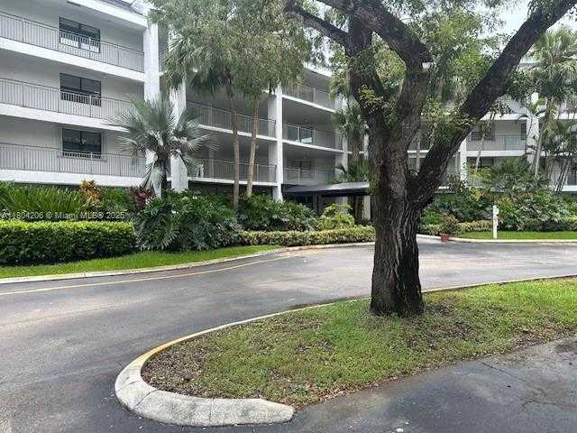 Small Image of 16141 BLATT BLVD #311, Weston Number 15