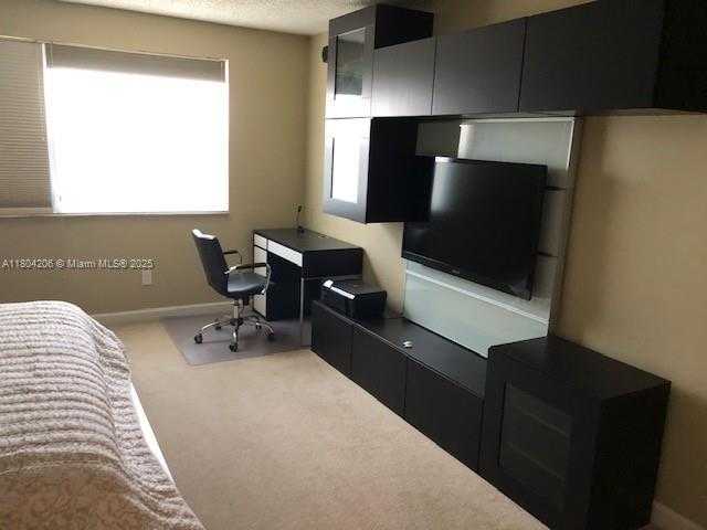 Small Image of 16141 BLATT BLVD #311, Weston Number 9