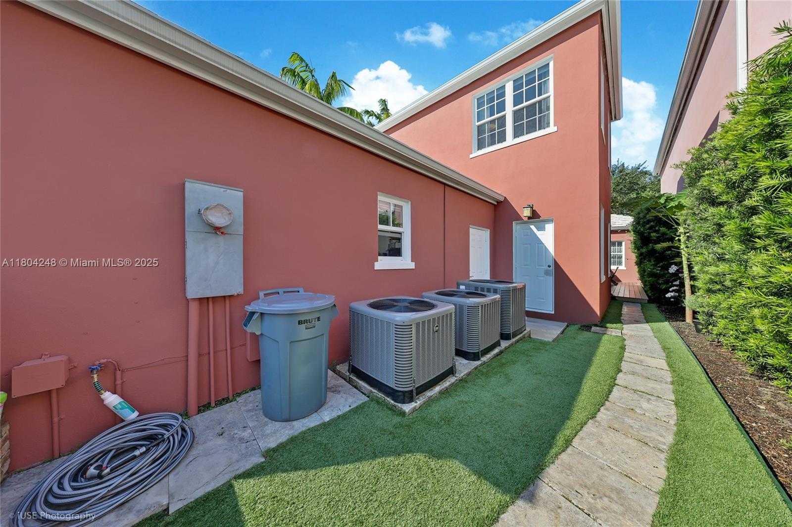 Small Image of 540 LORETTO AVE #19, Coral Gables Number 23