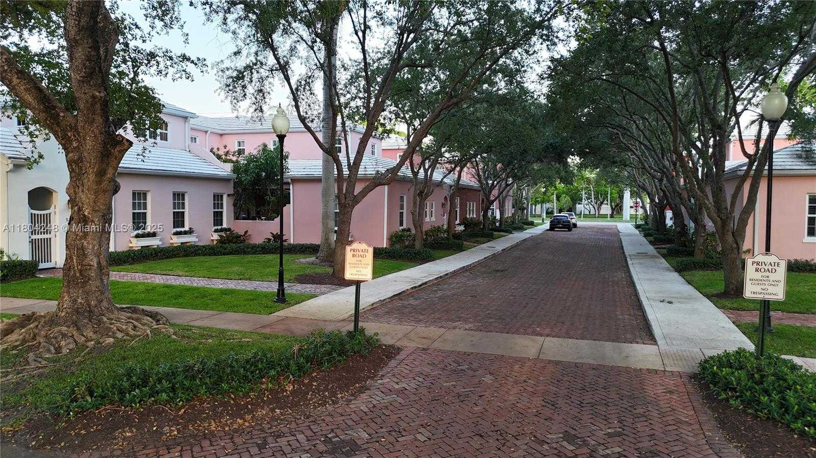 Small Image of 540 LORETTO AVE #19, Coral Gables Number 25