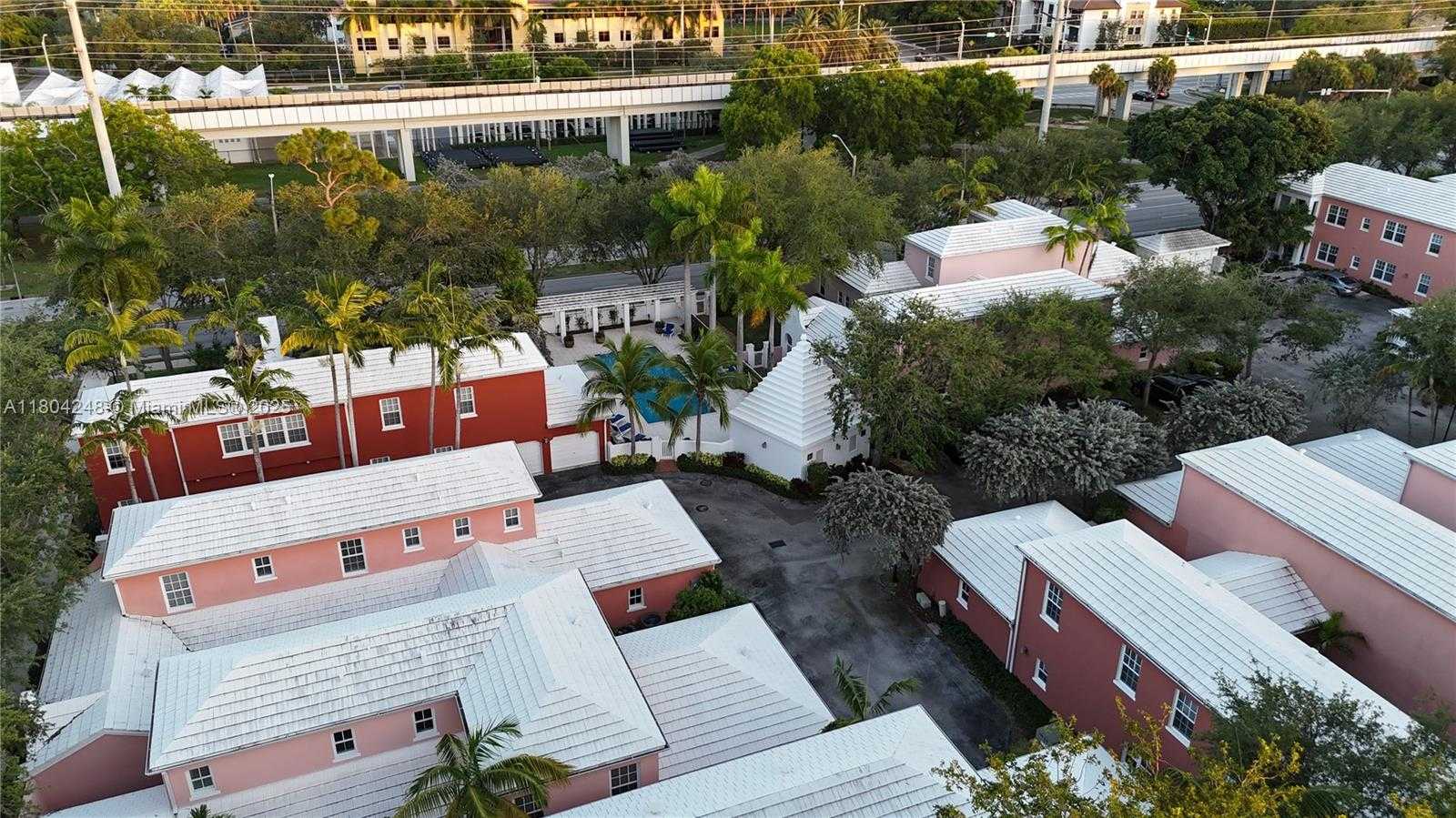 Small Image of 540 LORETTO AVE #19, Coral Gables Number 29
