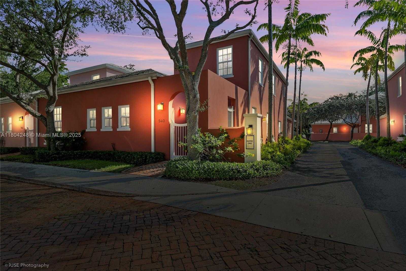 Small Image of 540 LORETTO AVE #19, Coral Gables Number 34