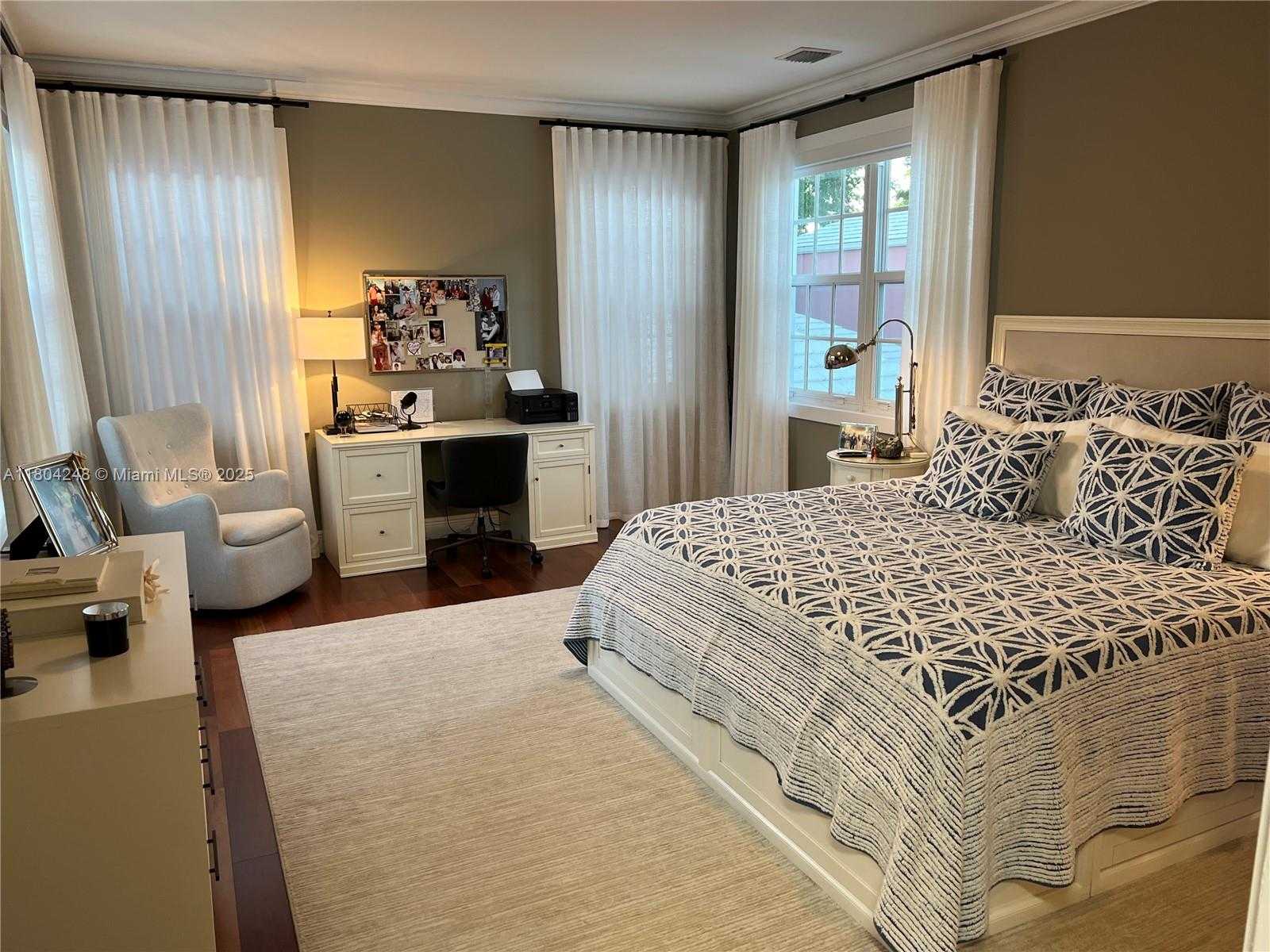 Small Image of 540 LORETTO AVE #19, Coral Gables Number 45
