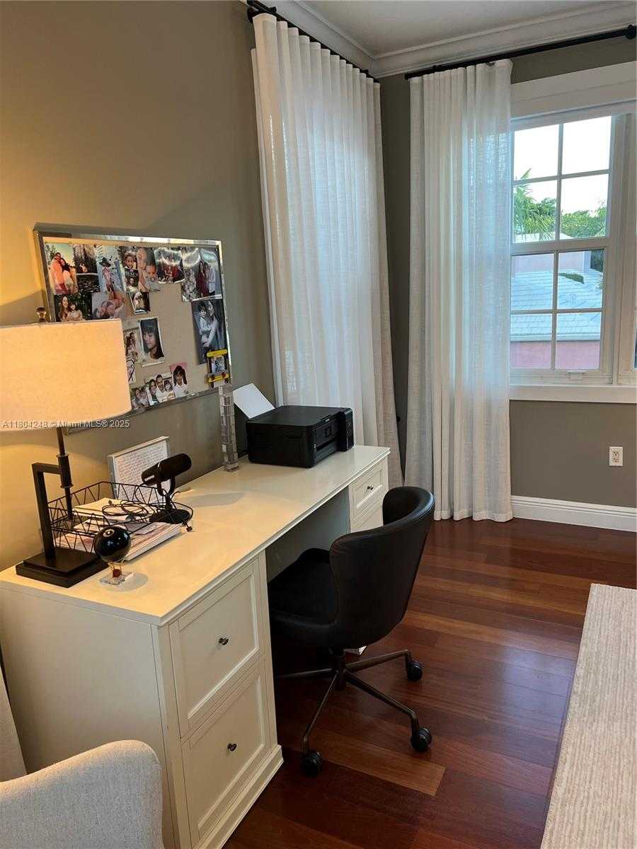 Small Image of 540 LORETTO AVE #19, Coral Gables Number 50