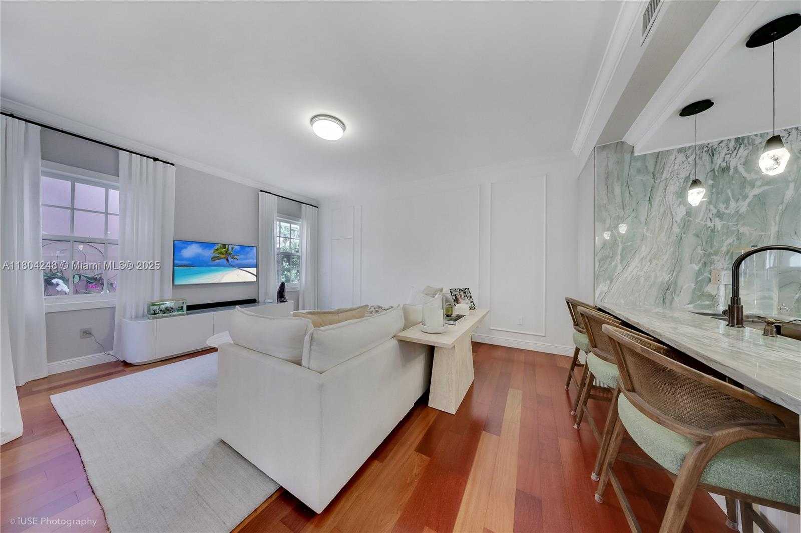 Small Image of 540 LORETTO AVE #19, Coral Gables Number 8