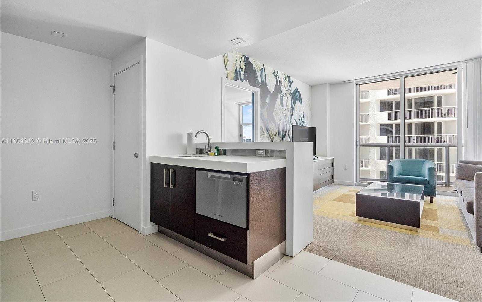 Small Image of 17315 COLLINS AVE #1008, Sunny Isles Beach Number 2