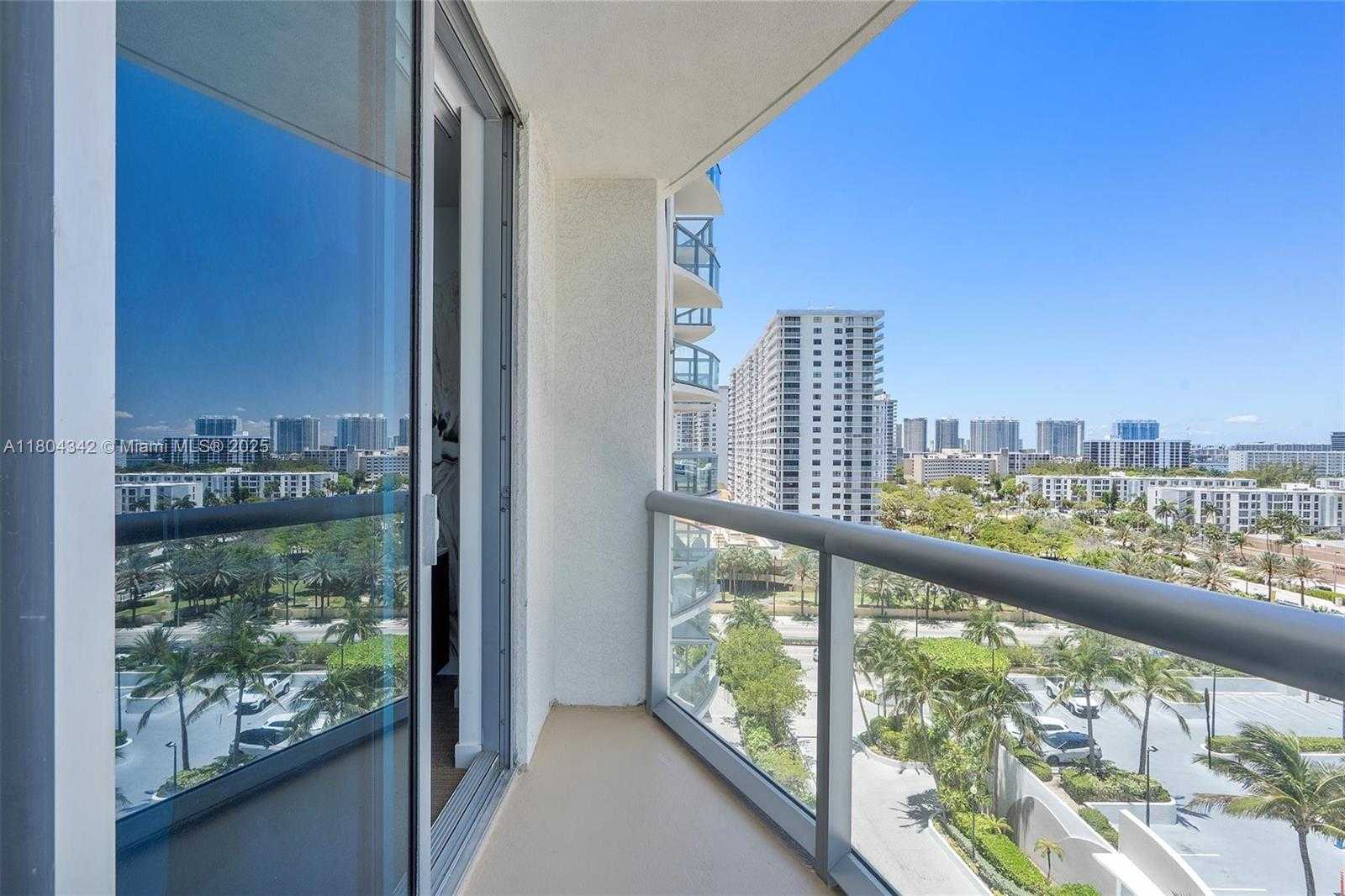 Small Image of 17315 COLLINS AVE #1008, Sunny Isles Beach Number 29