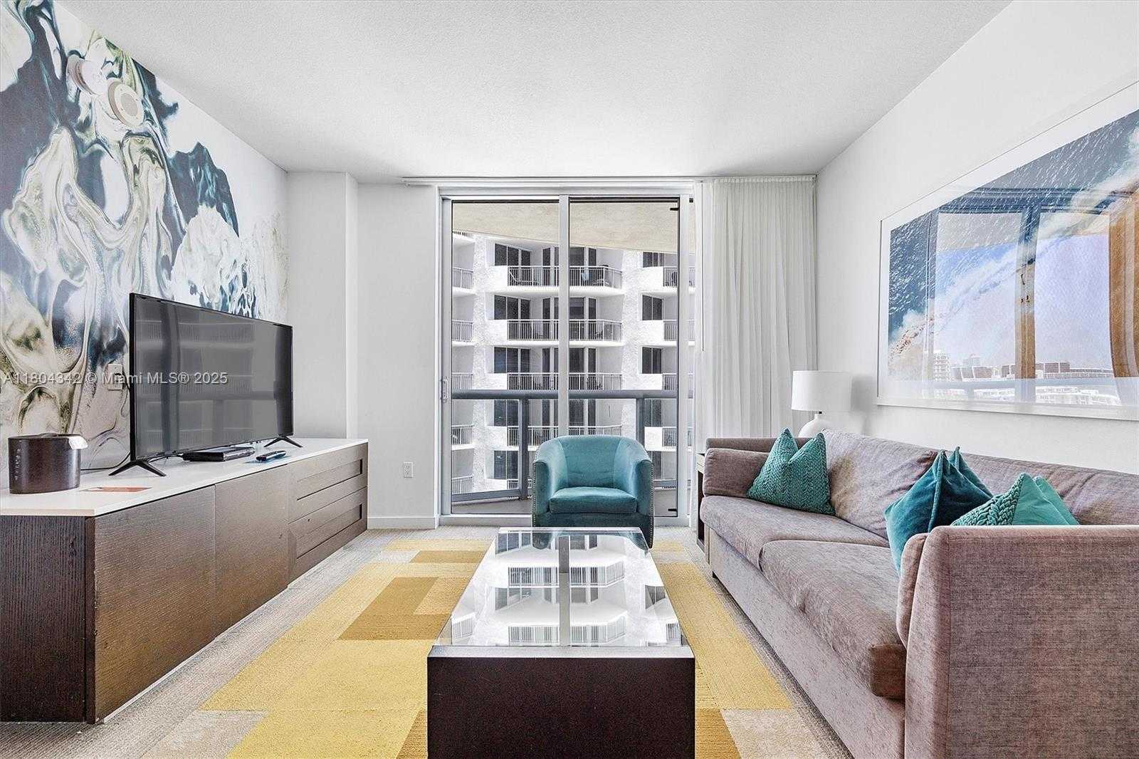 Small Image of 17315 COLLINS AVE #1008, Sunny Isles Beach Number 3