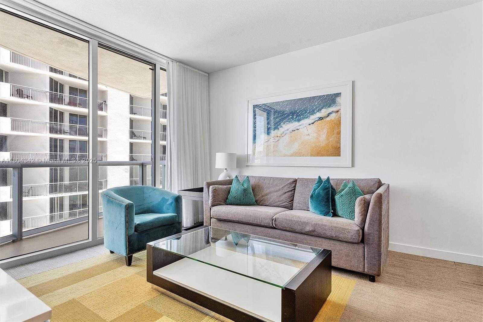 Small Image of 17315 COLLINS AVE #1008, Sunny Isles Beach Number 4