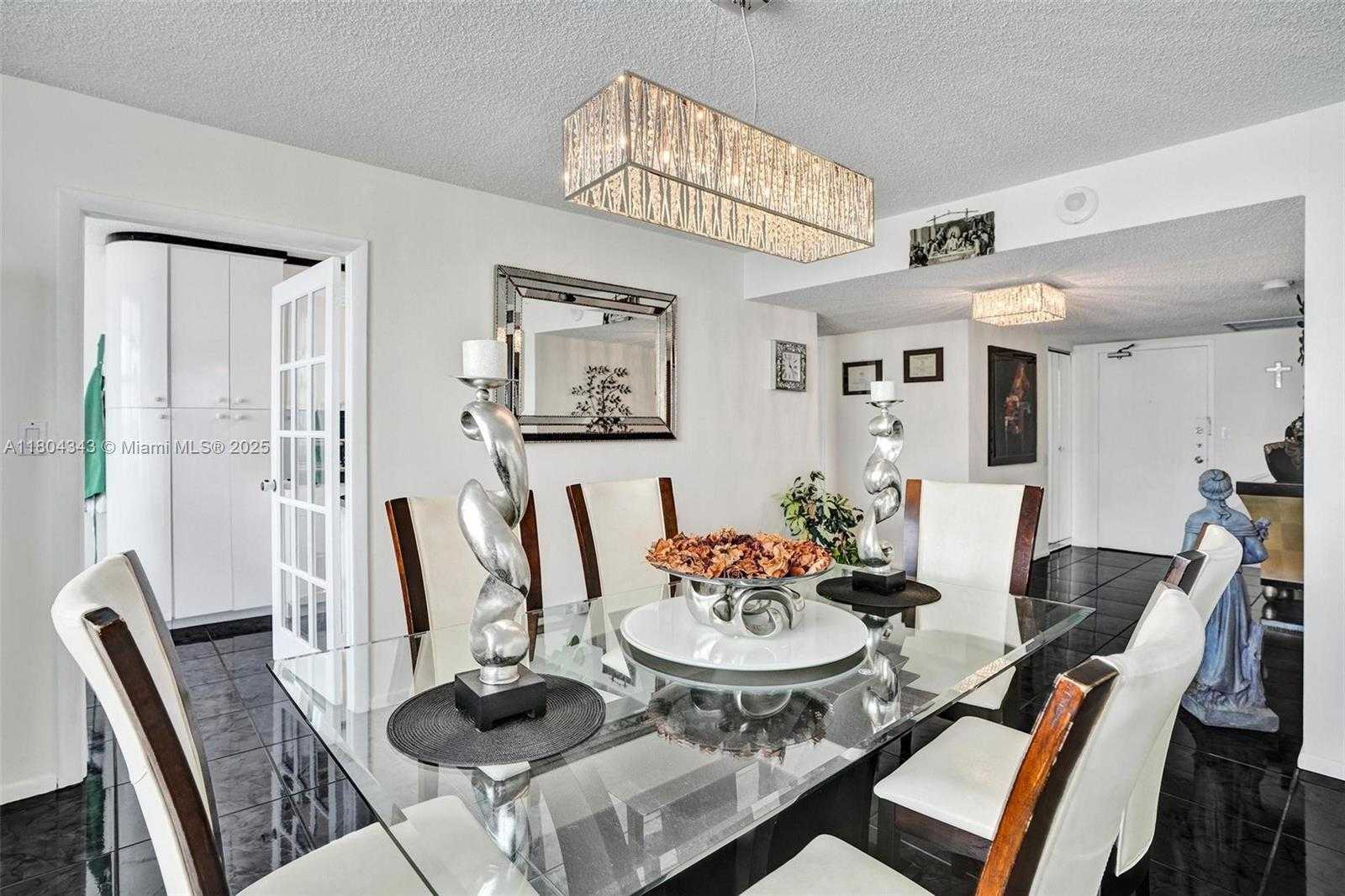 Small Image of 301 174TH ST #1503, Sunny Isles Beach Number 11
