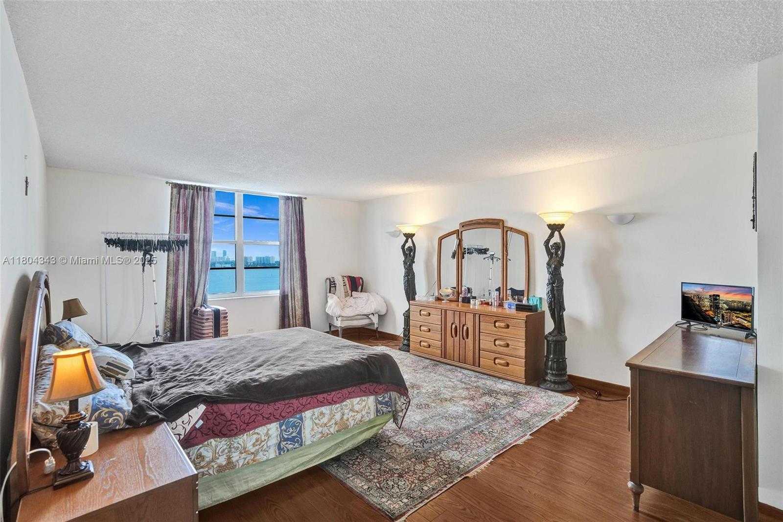 Small Image of 301 174TH ST #1503, Sunny Isles Beach Number 24