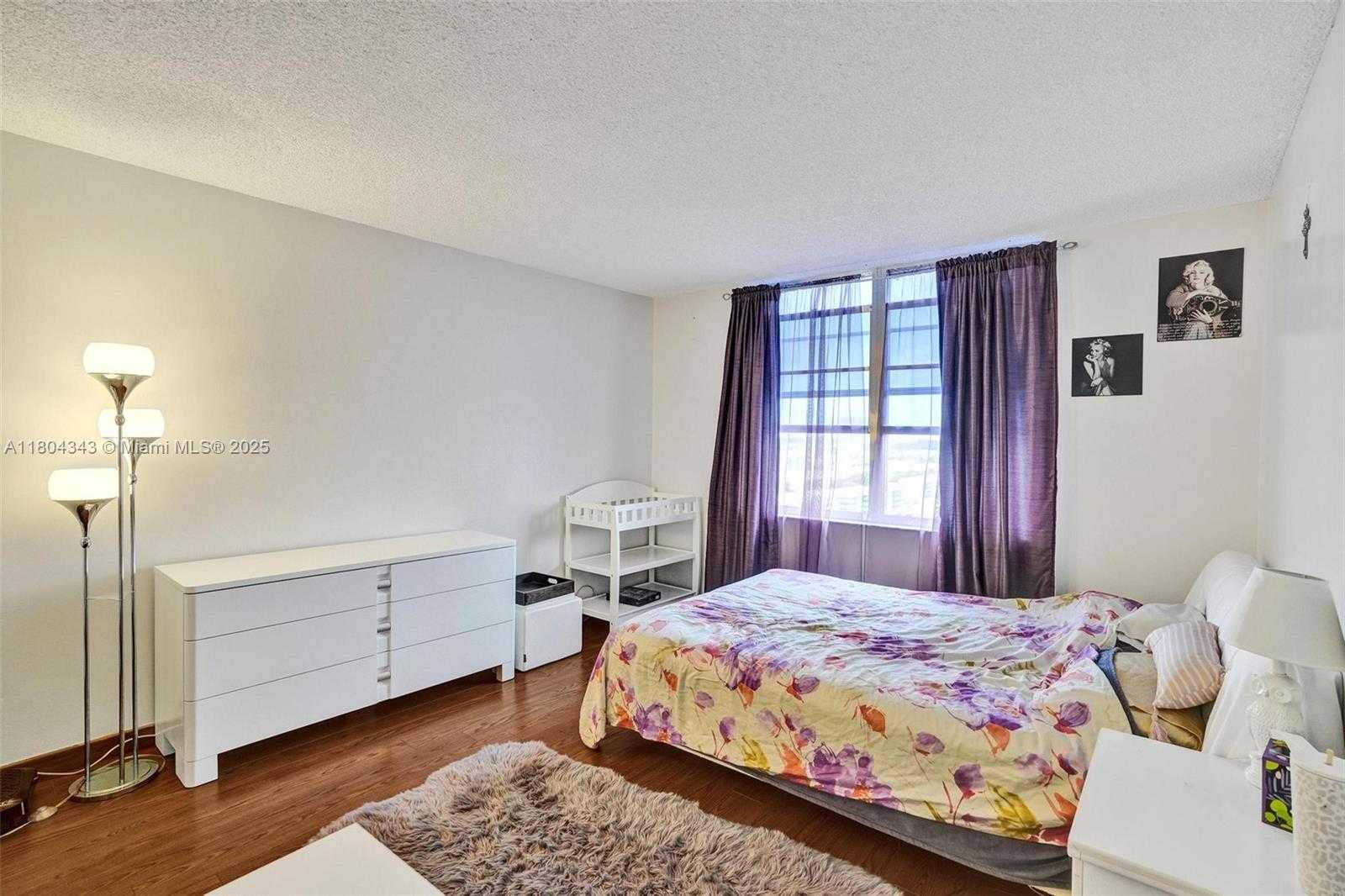 Small Image of 301 174TH ST #1503, Sunny Isles Beach Number 34