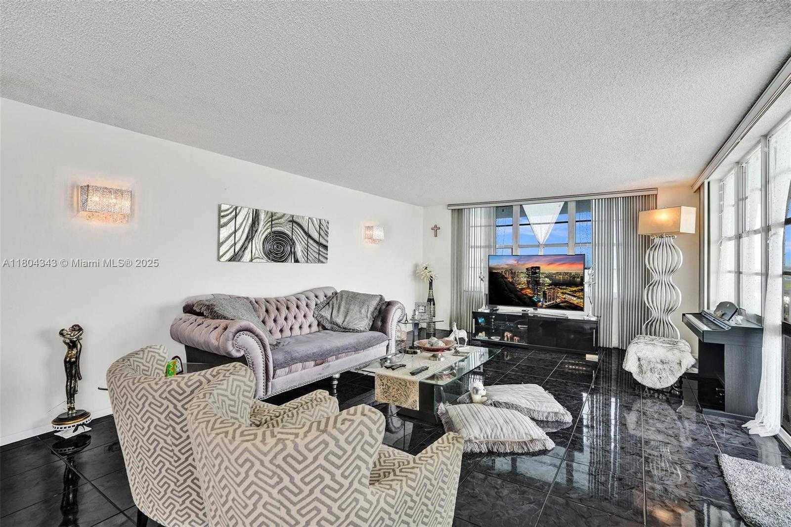 Small Image of 301 174TH ST #1503, Sunny Isles Beach Number 6