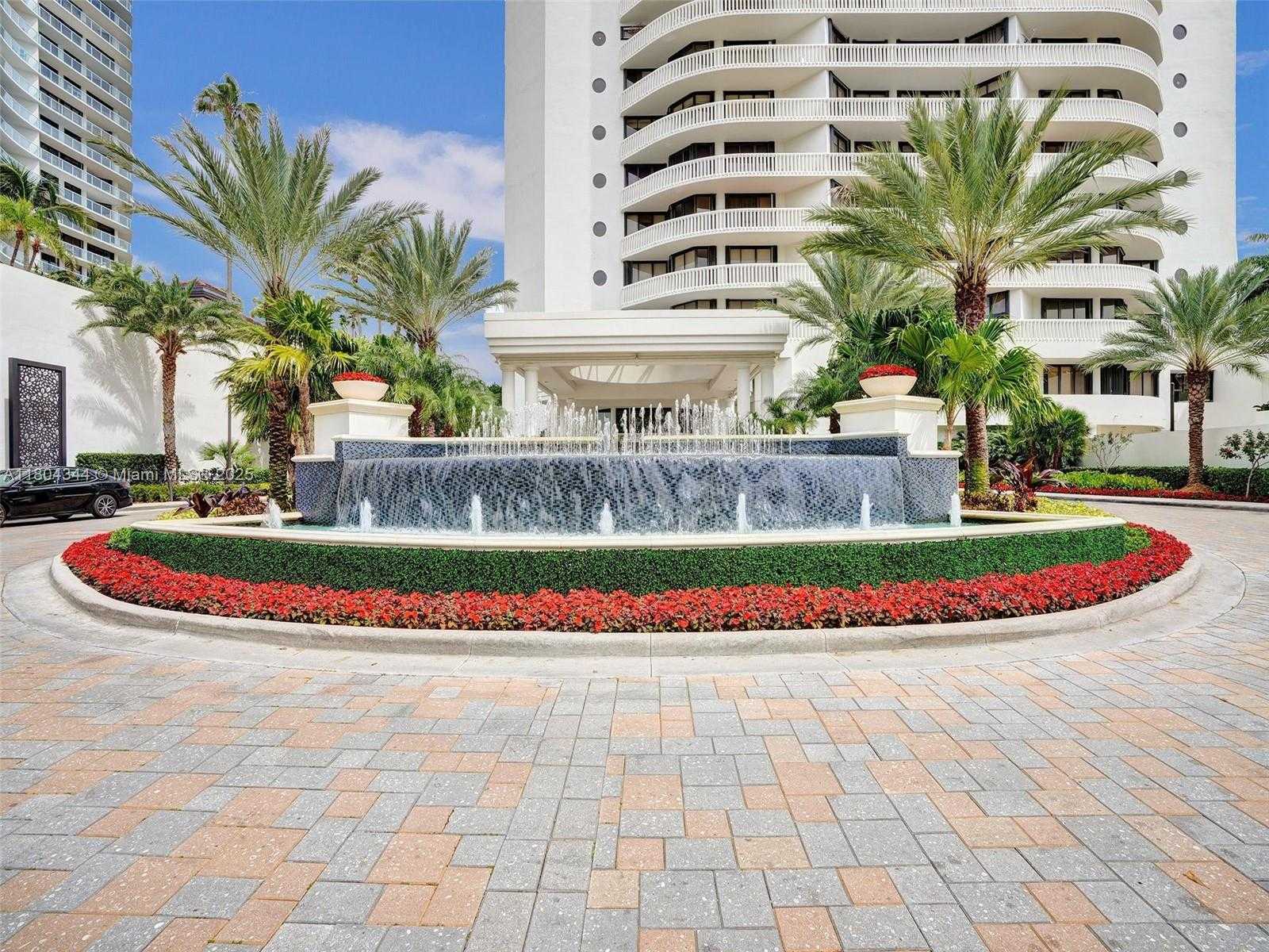 Small Image of 3000 ISLAND BLVD #TH-5, Aventura Number 36