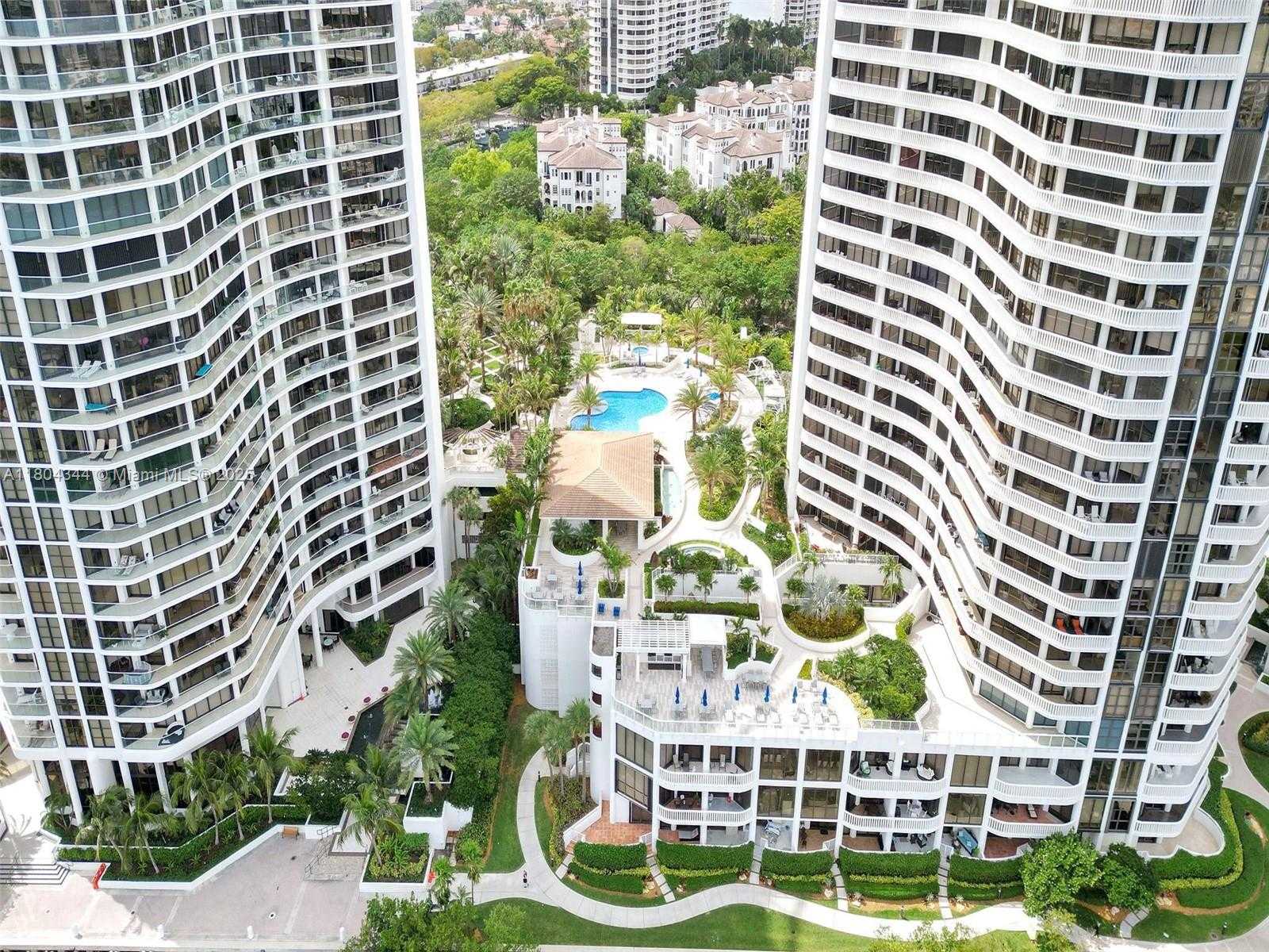 Small Image of 3000 ISLAND BLVD #TH-5, Aventura Number 49