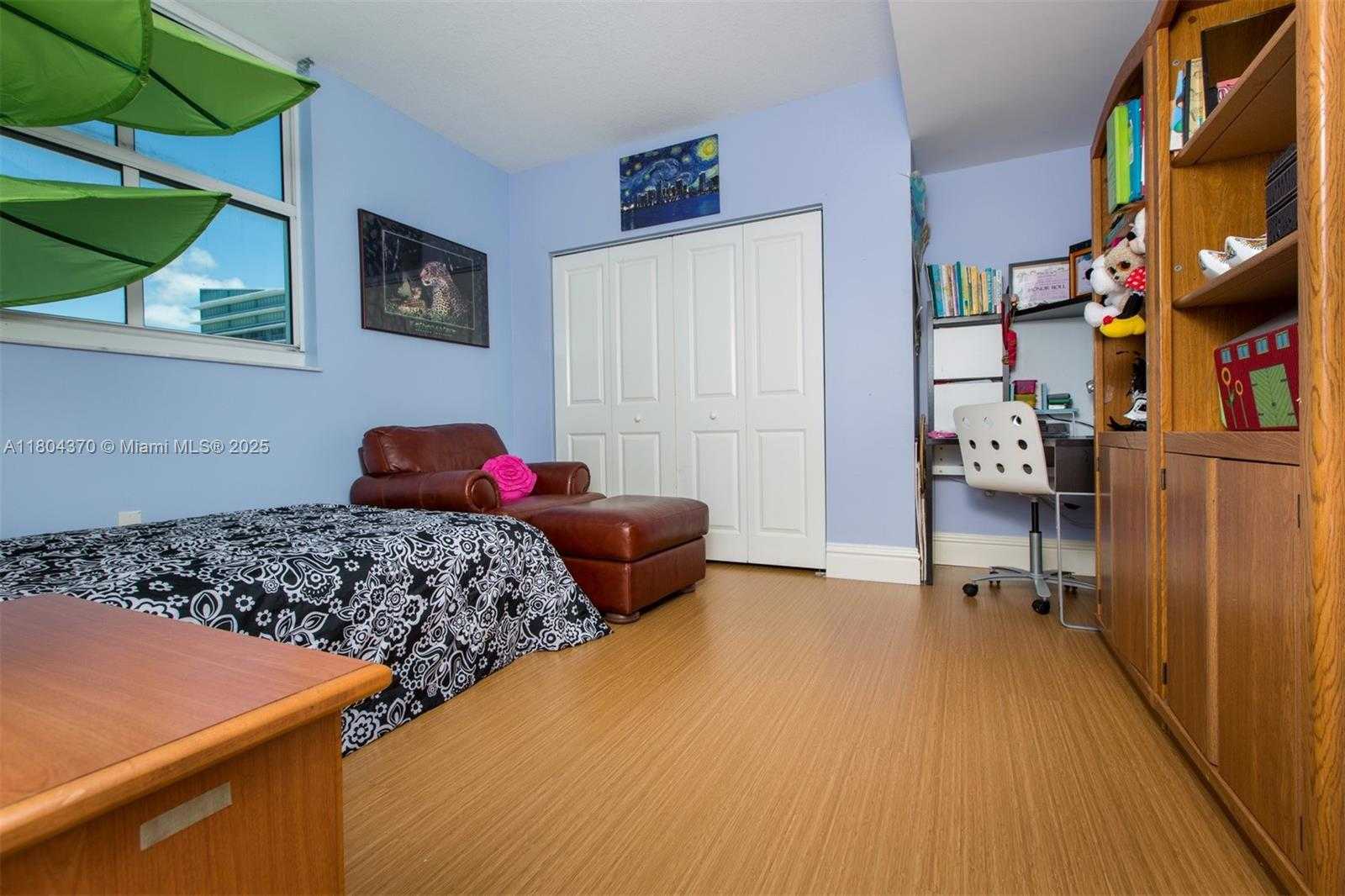 Small Image of 1250 SOUTH MIAMI AVE #3106, Miami Number 51