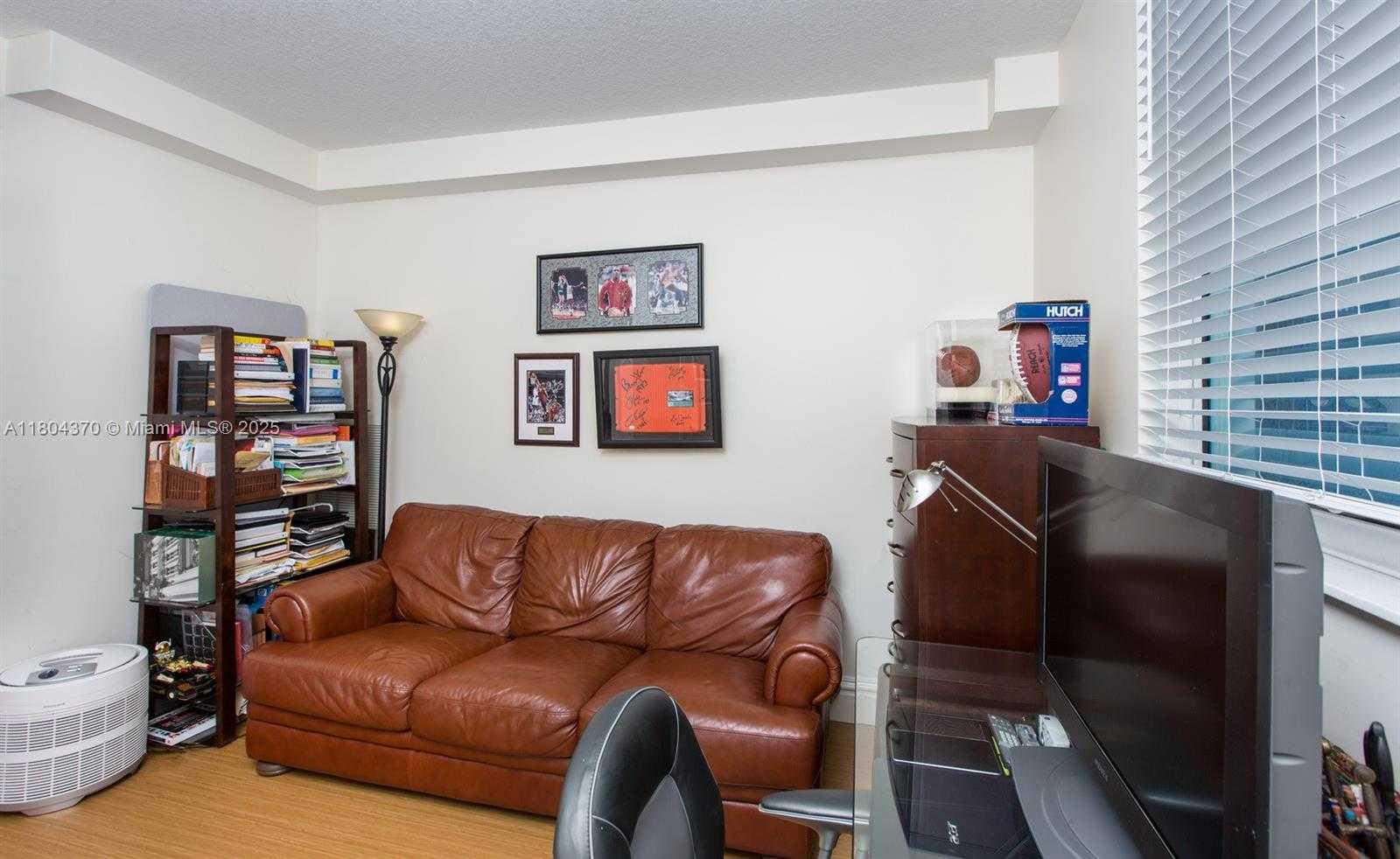 Small Image of 1250 SOUTH MIAMI AVE #3106, Miami Number 6