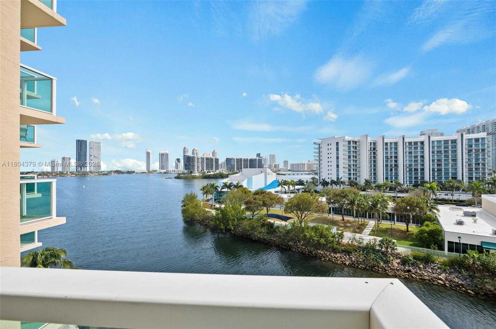 Small Image of 3330 NORTH EAST 190TH ST #717, Aventura Number 4