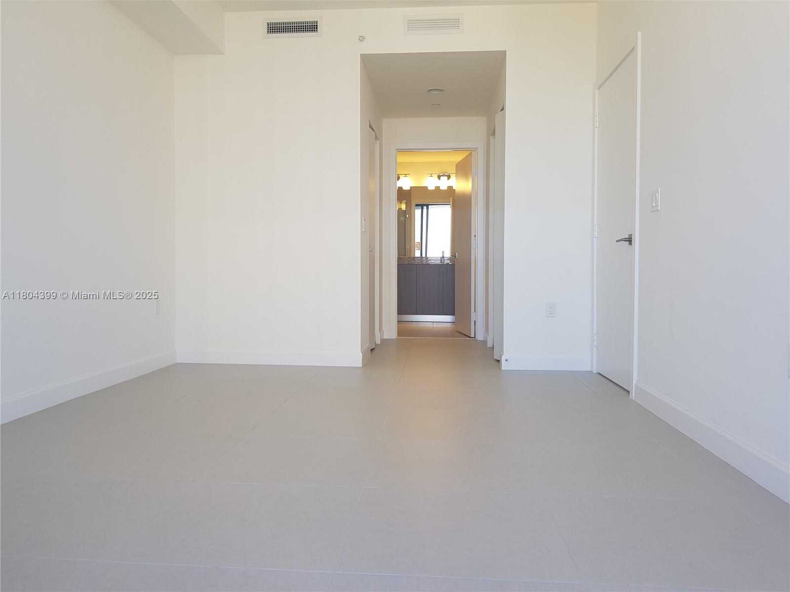 Small Image of 5350 NORTH WEST 84TH AVE #1018, Doral Number 8