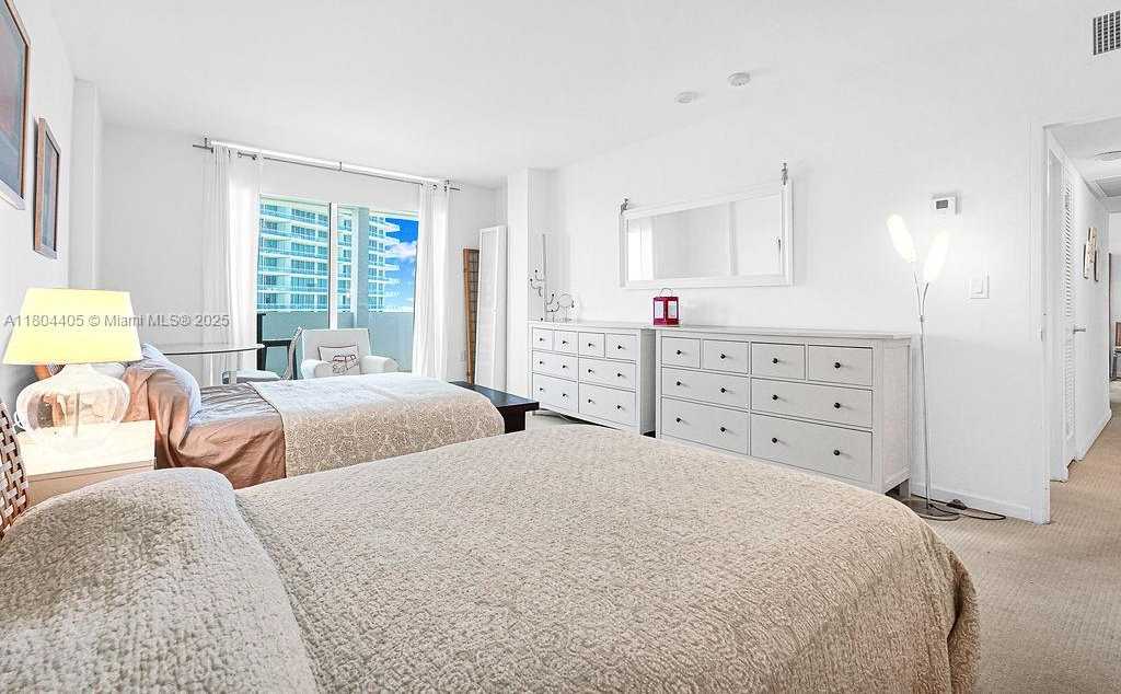 Small Image of 10275 COLLINS AVE #1506, Bal Harbour Number 13