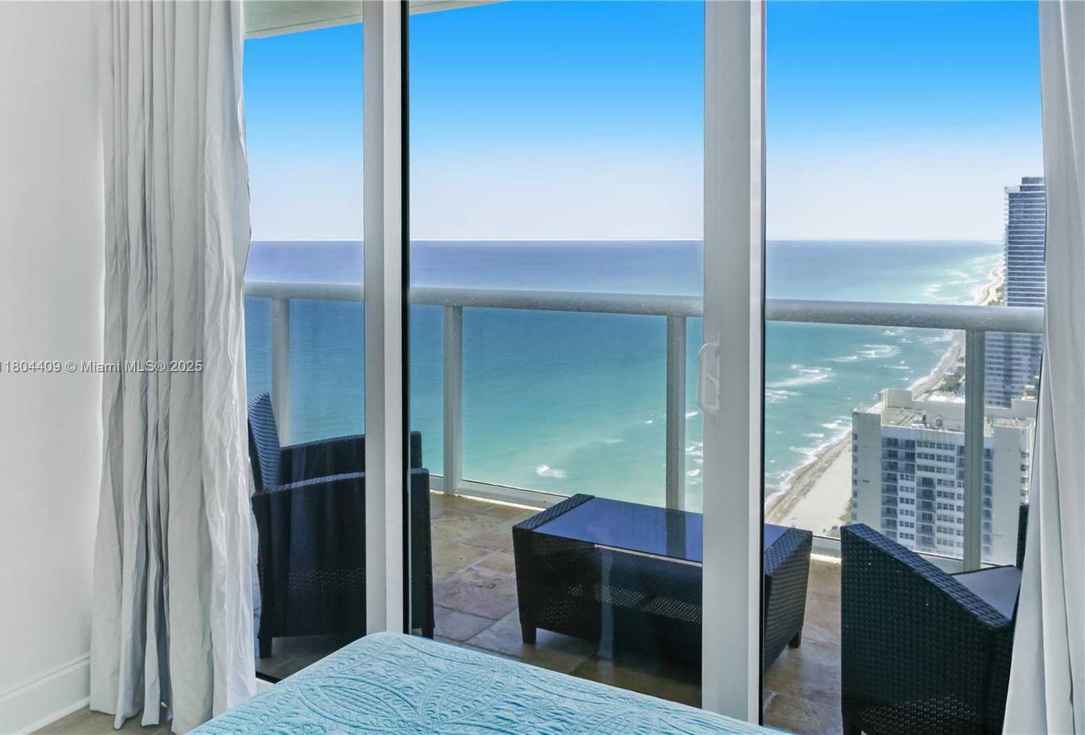 Small Image of 1830 SOUTH OCEAN DR #3804, Hallandale Beach Number 22