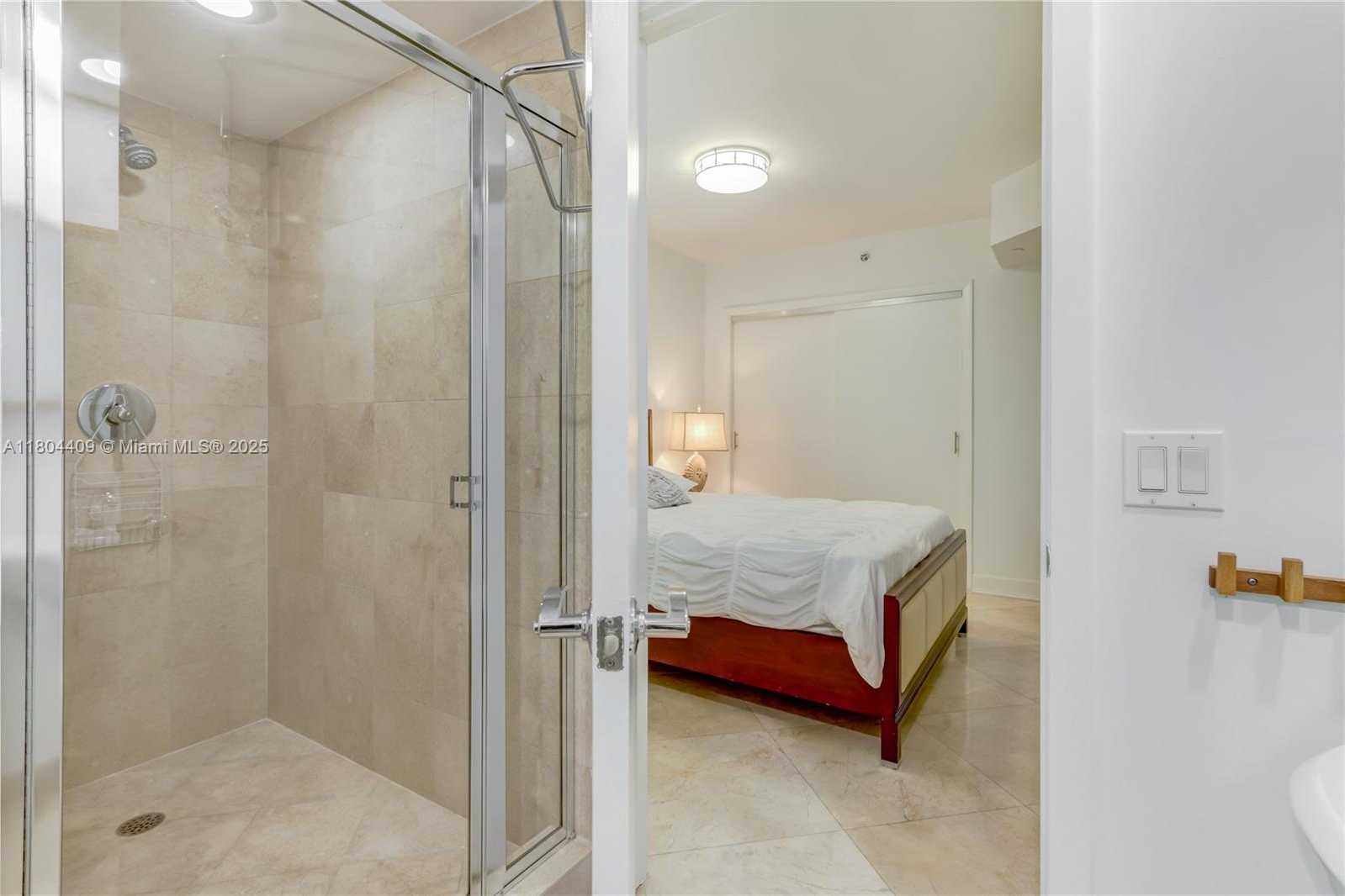 Small Image of 1830 SOUTH OCEAN DR #3804, Hallandale Beach Number 28