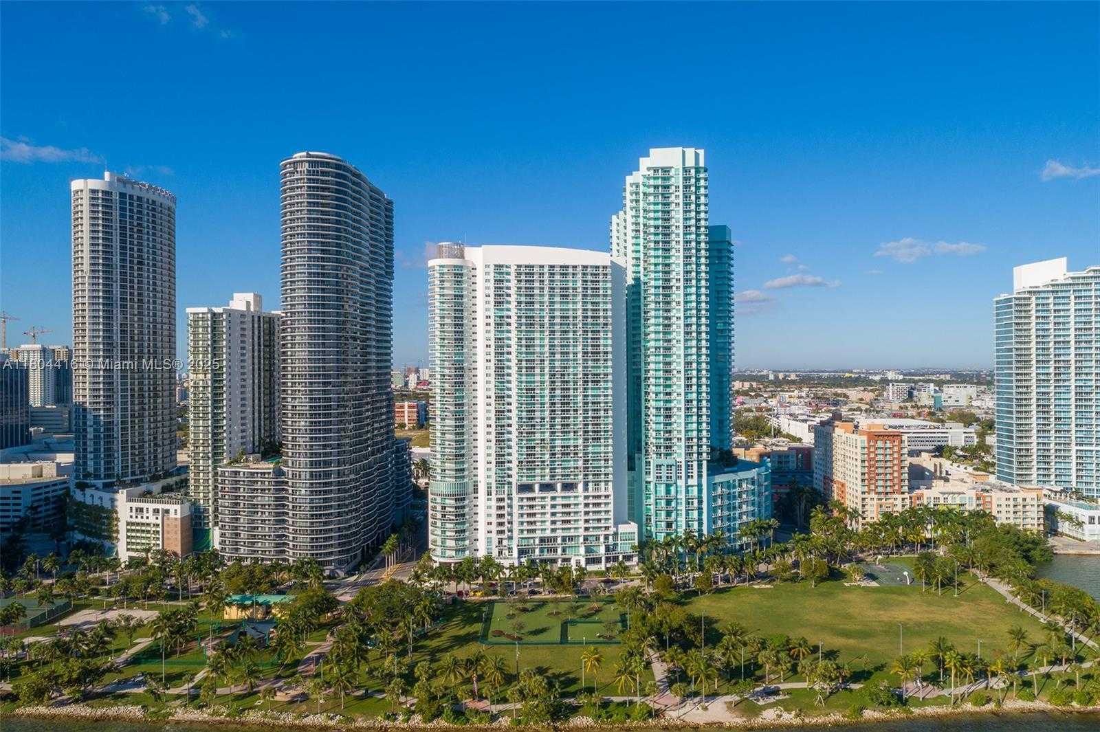 Small Image of 1900 NORTH BAYSHORE DR #2512, Miami Number 2