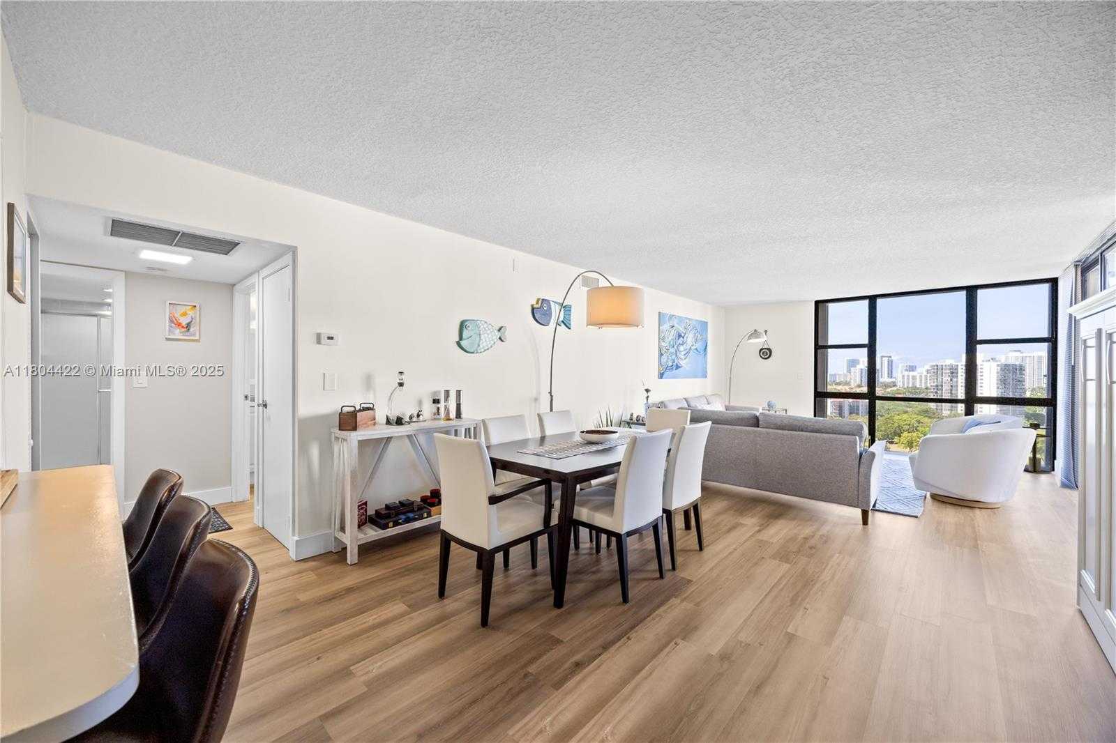 Small Image of 20301 WEST COUNTRY CLUB DR #1623, Aventura Number 15