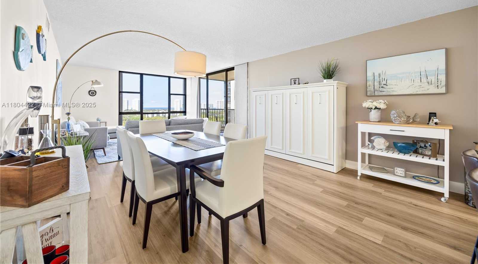 Small Image of 20301 WEST COUNTRY CLUB DR #1623, Aventura Number 19