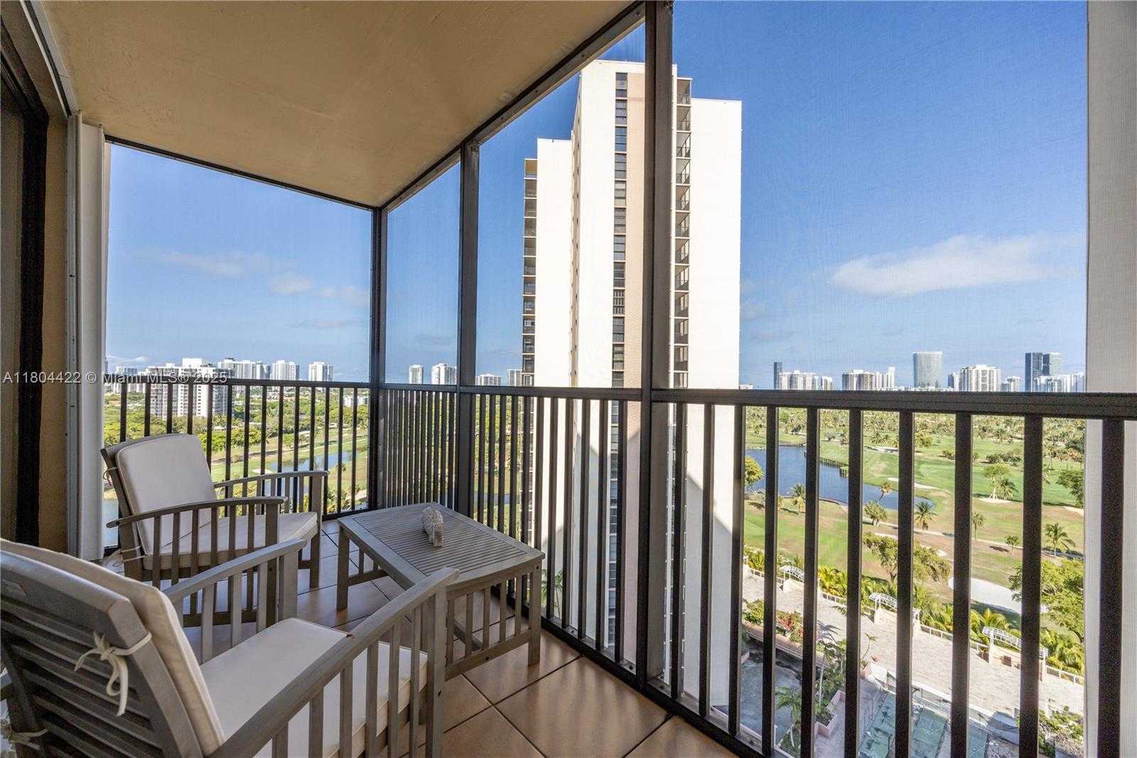 Small Image of 20301 WEST COUNTRY CLUB DR #1623, Aventura Number 2