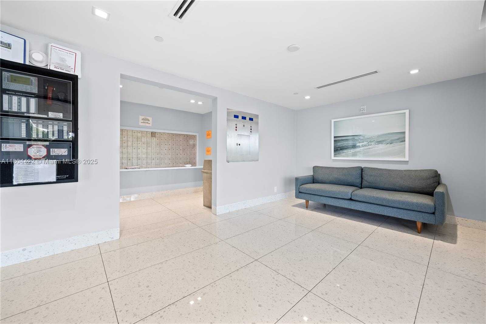 Small Image of 20301 WEST COUNTRY CLUB DR #1623, Aventura Number 35