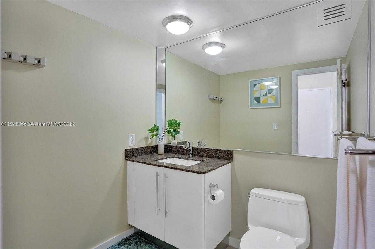 Small Image of 3001 SOUTH OCEAN DR #321, Hollywood Number 23