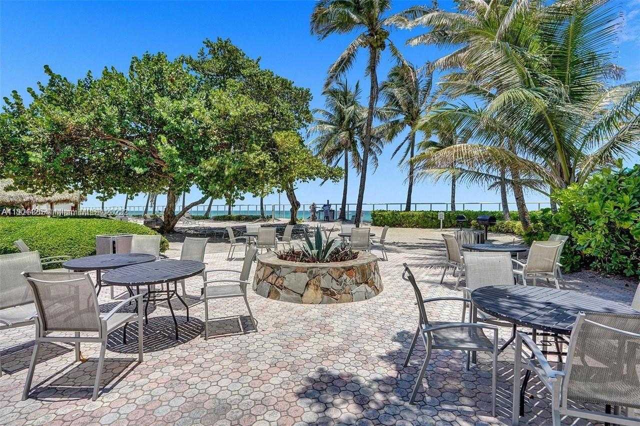 Small Image of 3001 SOUTH OCEAN DR #321, Hollywood Number 24
